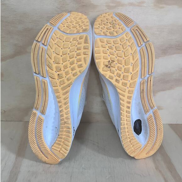 Nike - Air Zoom Pegasus 38 - Running Shoes - White - Women's - 7.5 - DJ0972-991 - Picture 8 of 9